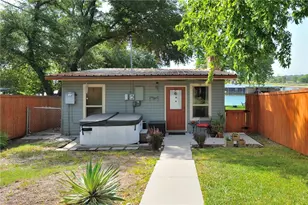 130 Marina View Ct, Weatherford, TX 76087 - Photo 6