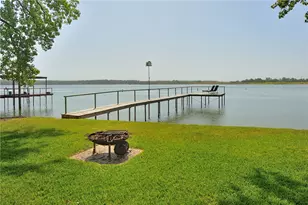 130 Marina View Ct, Weatherford, TX 76087 - Photo 2