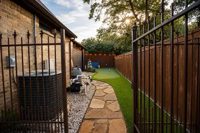 7603 Douglas Lane, North Richland Hills, TX 76182 - Photo 32