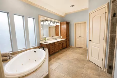 7603 Douglas Lane, North Richland Hills, TX 76182 - Photo 18