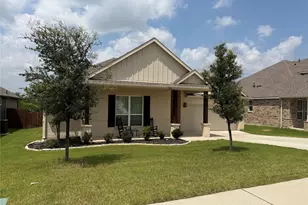 426 Wilkerson Ln, Justin, TX 76247 - Photo 2