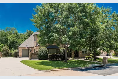 6208 Riverview Circle, Fort Worth, TX 76112 - Photo 4