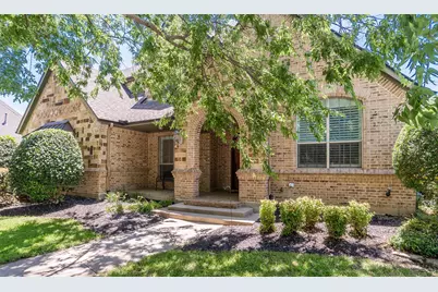 6208 Riverview Circle, Fort Worth, TX 76112 - Photo 1