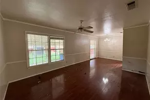 2114 Glengariff Dr, Dallas, TX 75228 - Photo 4