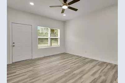 3526 Elsie Faye Heggins Street, Dallas, TX 75210 - Photo 4