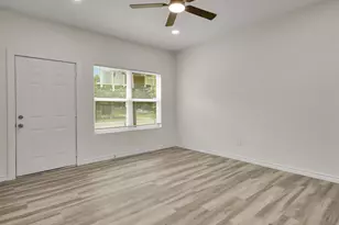 3526 Elsie Faye Heggins St, Dallas, TX 75210 - Photo 4