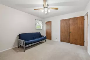 809 Donna Dr, Hurst, TX 76053 - Photo 32