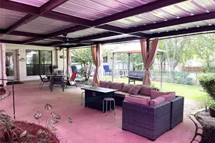 403 N Hall St, Fairfield, TX 75840 - Photo 24