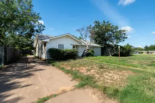 1773 N 12th St, Abilene, TX 79603 - Photo 2