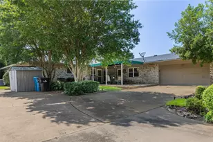 804 Holland Dr, Denison, TX 75020 - Photo 34