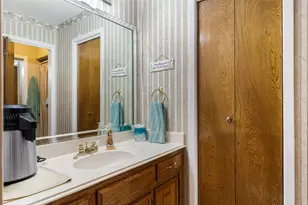 804 Holland Dr, Denison, TX 75020 - Photo 26