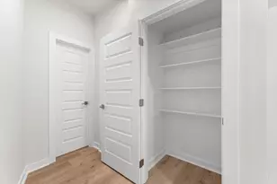 2428 Saint Clair Dr, Dallas, TX 75215 - Photo 12