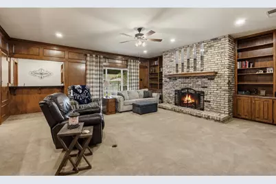 6007 Forestcreek Court, Arlington, TX 76016 - Photo 10