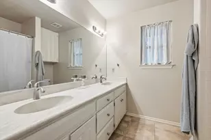 6007 Forestcreek Ct, Arlington, TX 76016 - Photo 34