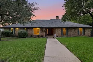6007 Forestcreek Ct, Arlington, TX 76016 - Photo 2