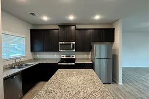 6033 Seguin Ct, Providence Village, TX 76227 - Photo 4