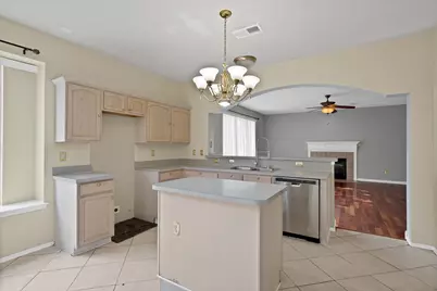 745 Woodridge Drive, DeSoto, TX 75115 - Photo 18
