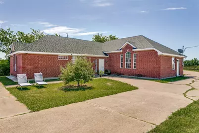 8708 County Road 513, Alvarado, TX 76009 - Photo 2