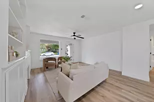 2742 Burlington Blvd, Dallas, TX 75211 - Photo 10