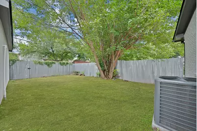 2742 Burlington Boulevard, Dallas, TX 75211 - Photo 28