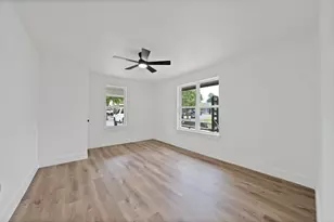 2742 Burlington Blvd, Dallas, TX 75211 - Photo 20
