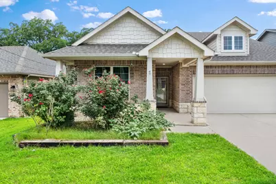 913 Sayle, Greenville, TX 75401 - Photo 4
