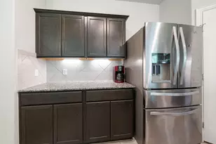 913 Sayle, Greenville, TX 75401 - Photo 14