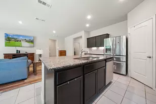 913 Sayle, Greenville, TX 75401 - Photo 16