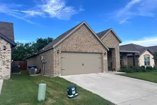 5828 Brookville Dr, Fort Worth, TX 76179 - Photo 2