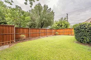 2002 Diamond Oaks Dr, Garland, TX 75044 - Photo 36