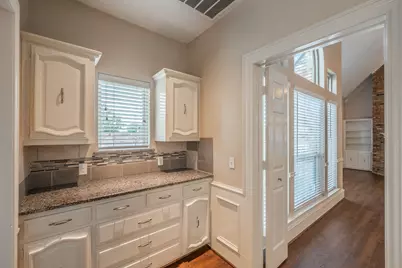 2002 Diamond Oaks Drive, Garland, TX 75044 - Photo 10