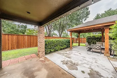 2002 Diamond Oaks Drive, Garland, TX 75044 - Photo 34