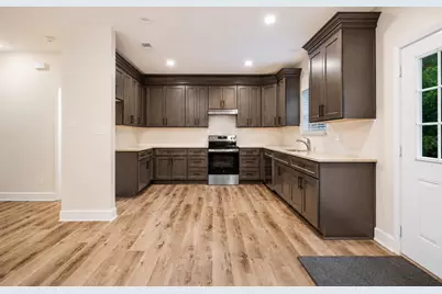 605 Wilcox Street #B, McKinney, TX 75069 - Photo 8