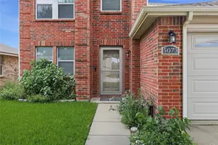 5073 Village Stone Ct, Fort Worth, TX 76179 - Photo 2