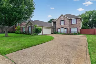 2200 Melanie, Colleyville, TX 76034 - Photo 2