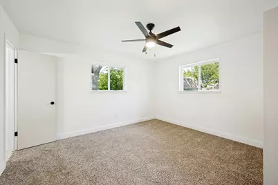 1113 Heather Court, Benbrook, TX 76126 - Photo 18