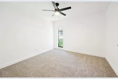 1113 Heather Court, Benbrook, TX 76126 - Photo 16