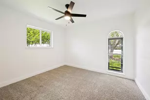 1113 Heather Ct, Benbrook, TX 76126 - Photo 12