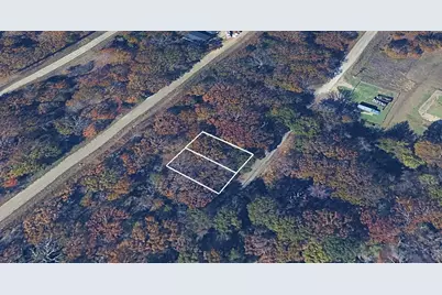 140 Pocahontas Street, Mabank, TX 75156 - Photo 2