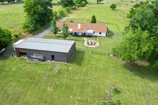 2458 Fm 2752, Athens, TX 75752 - Photo 32