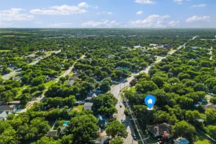 911 E Marvin Ave, Waxahachie, TX 75165 - Photo 34