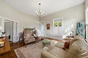 911 E Marvin Ave, Waxahachie, TX 75165 - Photo 6
