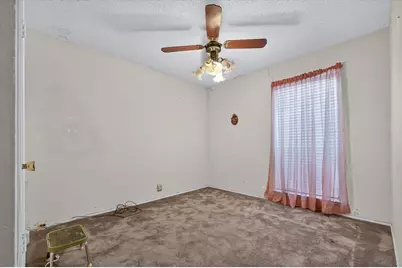 2524 N Saint Augustine Drive, Dallas, TX 75227 - Photo 18