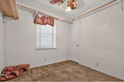 2524 N Saint Augustine Drive, Dallas, TX 75227 - Photo 16