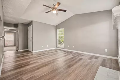 3645 W Northgate Drive #201, Irving, TX 75062 - Photo 10