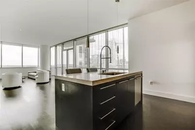 2200 Victory Avenue #707, Dallas, TX 75219 - Photo 14