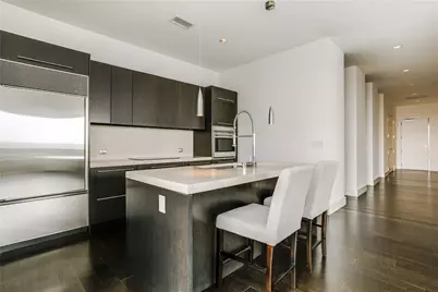 2200 Victory Avenue #707, Dallas, TX 75219 - Photo 10