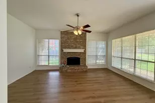 105 Edinburgh Ct, Highland Village, TX 75077 - Photo 8