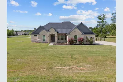 103 Maudy Lane, Springtown, TX 76082 - Photo 2