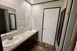 145 Adalida Ln, Springtown, TX 76082 - Photo 16